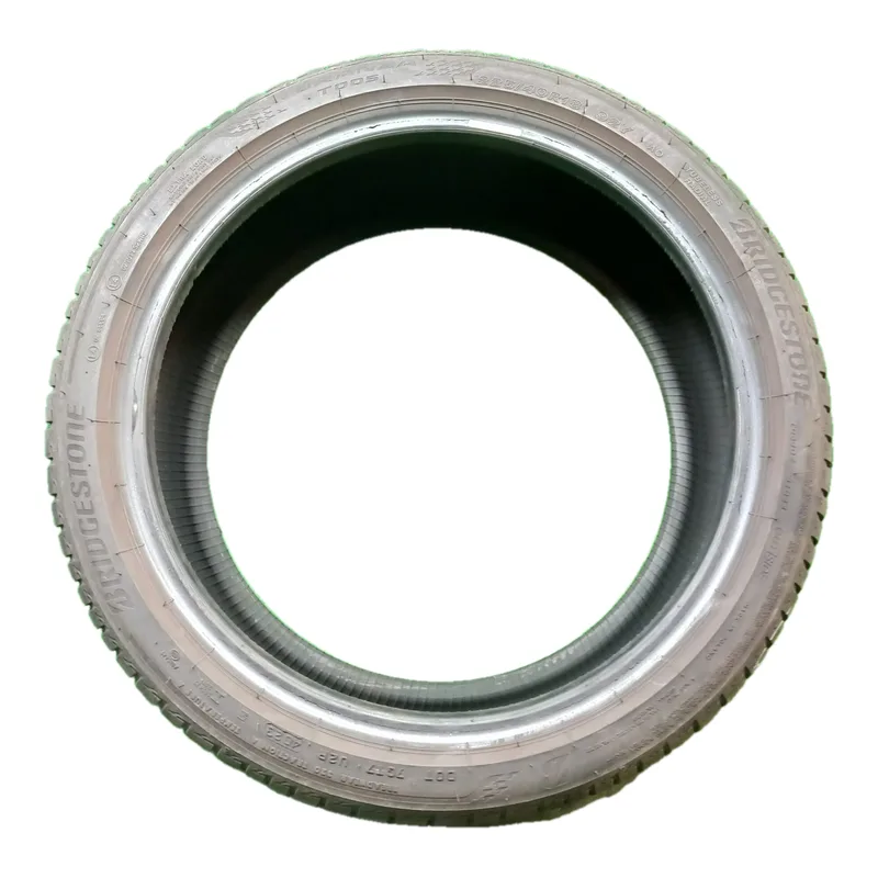 Bridgestone TURANZA T005 AO 225/40 R18 92Y usato