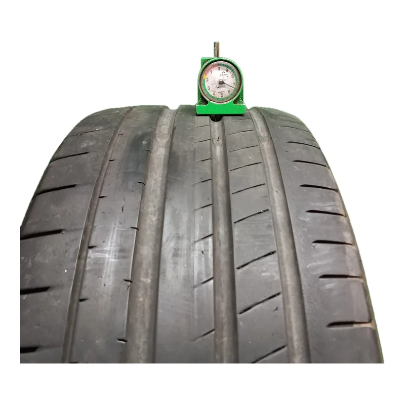 Yokohama Advan Sport V107 235/35 R19 91Y usato