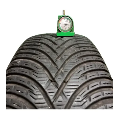 Kleber Krisalp HP3 215/65 R16 102H invernale usato