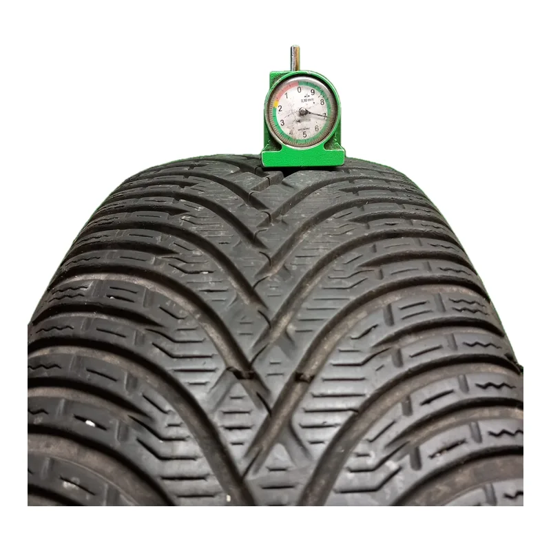 Kleber Krisalp HP3 215/65 R16 102H invernale usato