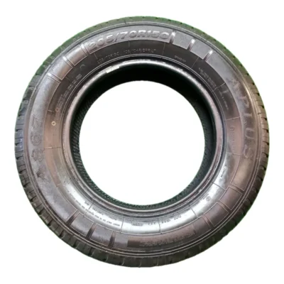 Aplus A867 205/70 R15C usato 8mm 2022