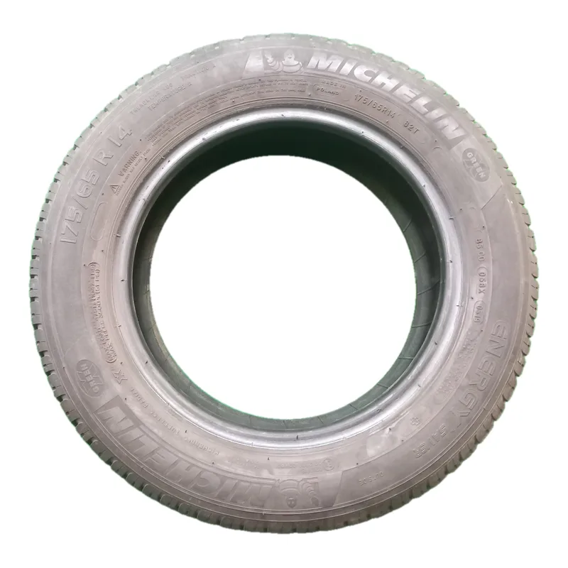 Michelin Energy Saver + 175/65 R14 82T usato