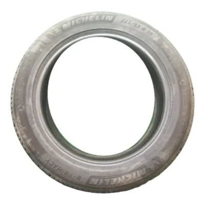 Michelin e-Primacy 225/55 R19 103V usato