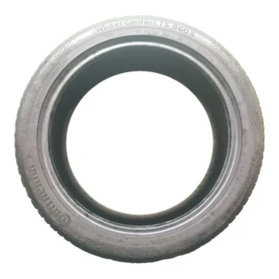 Continental Winter Contact TS 860 S 275/40 R21 usato