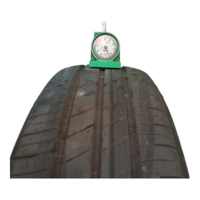 Goodyear Efficient Grip Performance 175/65 R14 usato