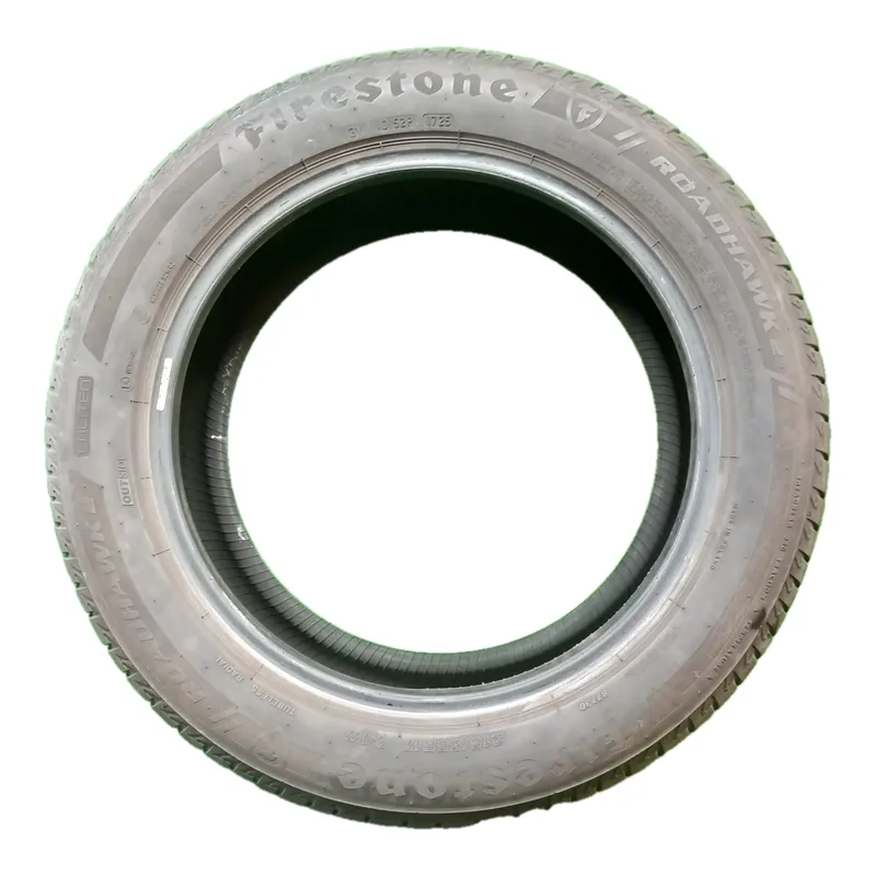 Firestone Roadhawk 2 215/55 R17 94W usato