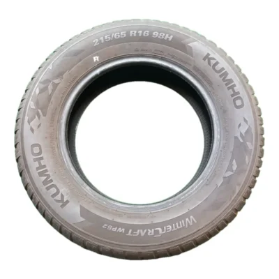 Kumho WINTERCRAFT WP52 215/65 R16 98H usato