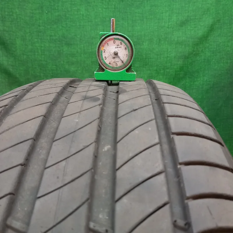 Michelin Primacy 4 235/55 R18 100V usato