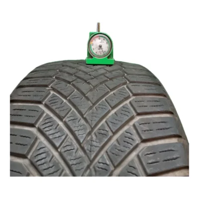 Yokohama BluEarth Winter V906 225/45 R17 91H usato
