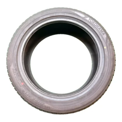 Yokohama BluEarth Winter V906 225/45 R17 91H usato