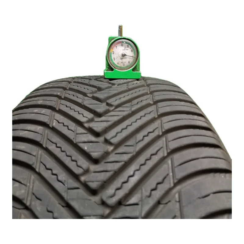 Hankook Kinergy 4S 2x 215/55 R18 99V usato