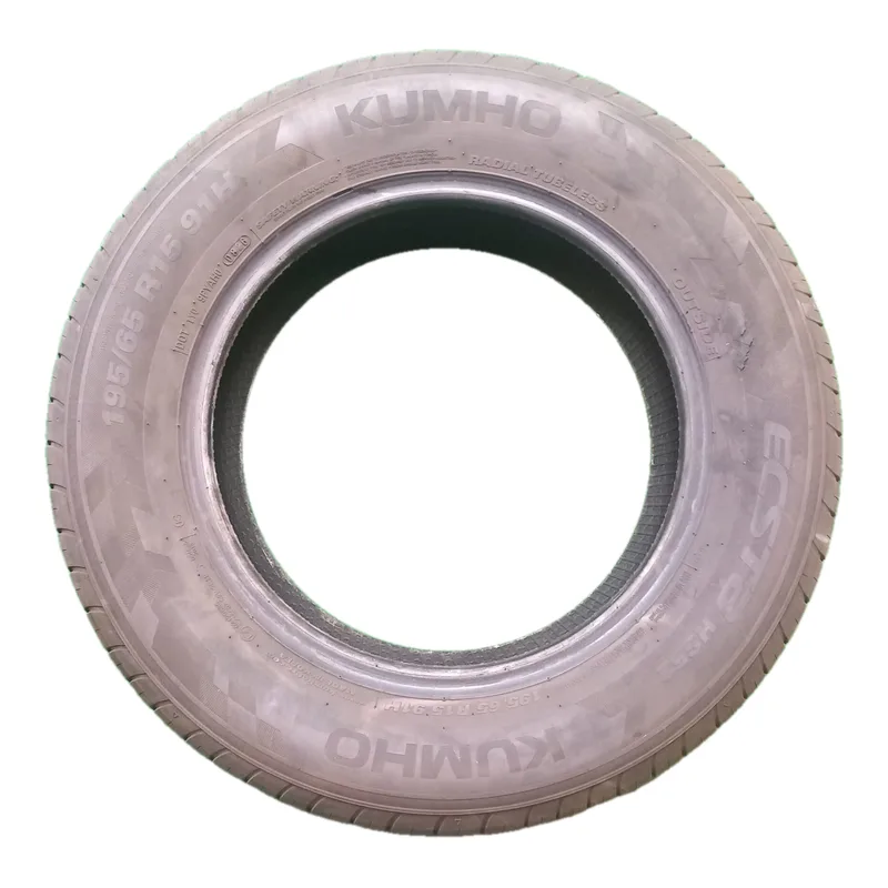 Kumho Ecsta HS52 195/65 R15 91H usato