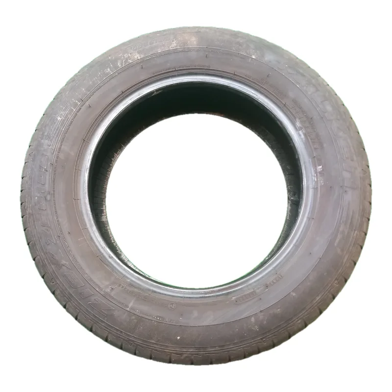 Falken Ziex Ze010b 205/55 R16 95H usato