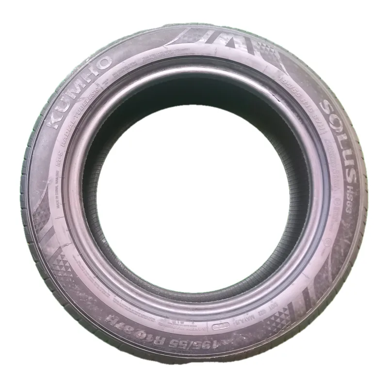 Kumho SOLUS HS63 195/55 R16 87H estivo usato