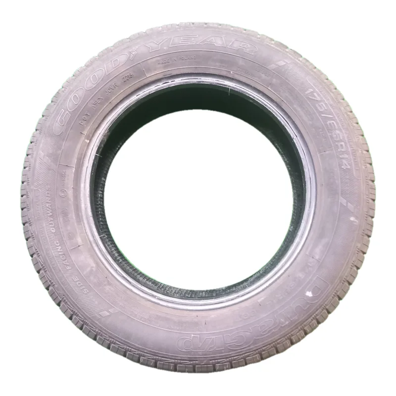 Goodyear DuraGrip 175/65 R14 82T invernale usato
