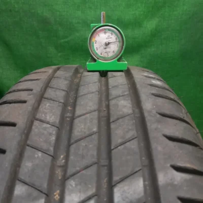 Bridgestone TURANZA T005 195/55 R16 87H usato
