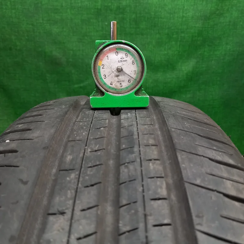 Falken Ziex Ze010b 205/65 R16 95H usato