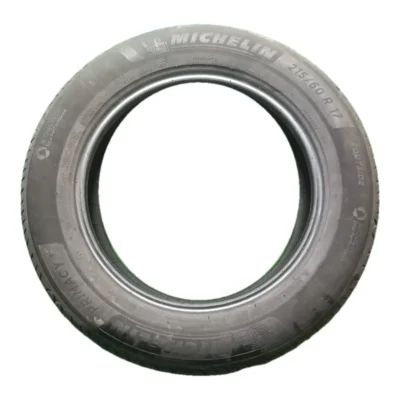 Michelin Primacy 4 215/60 R17 96H usato
