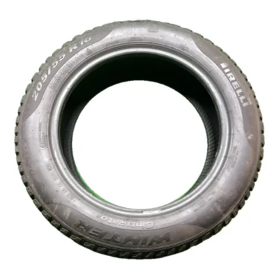 Pirelli Winter Cinturato TM 205/55 R16 91H usato